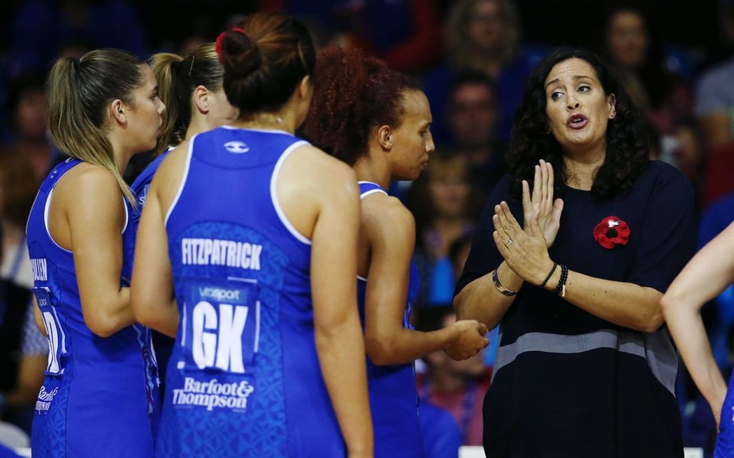 Coach Debbie Fuller talks to her Northern Mystics, 2015 ANZ Championship vs Queensland Firebirds, The Trusts Arena, Auckland, New Zealand. 26 April 2015. Photo: Anthony Au-Yeung / www.photosport.co.nz