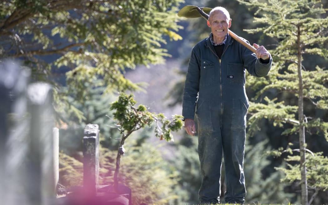 Upper Hutt cemetery caretaker Neil Whiteman