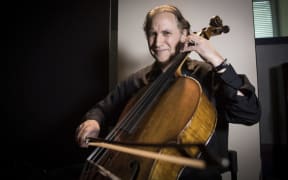 American cellist Aaron Minsky