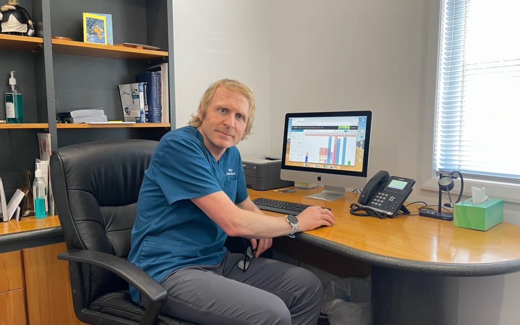 Waikato surgeon Dr Rowan French says a large volume of patients having bariatric surgery are doing it overseas without proper preparation leading to complications that are clogging up the public health system in New Zealand.