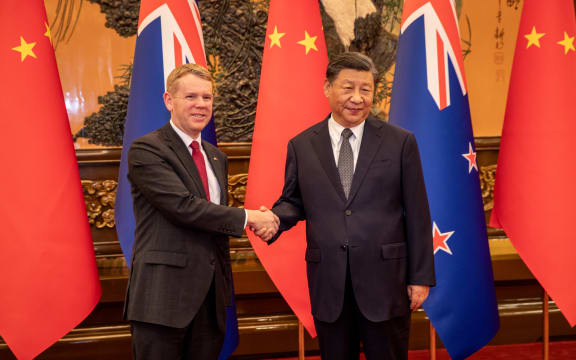 Prime Minister Chris Hipkins meets Chinese President Xi Jinping, 27 June 2023.