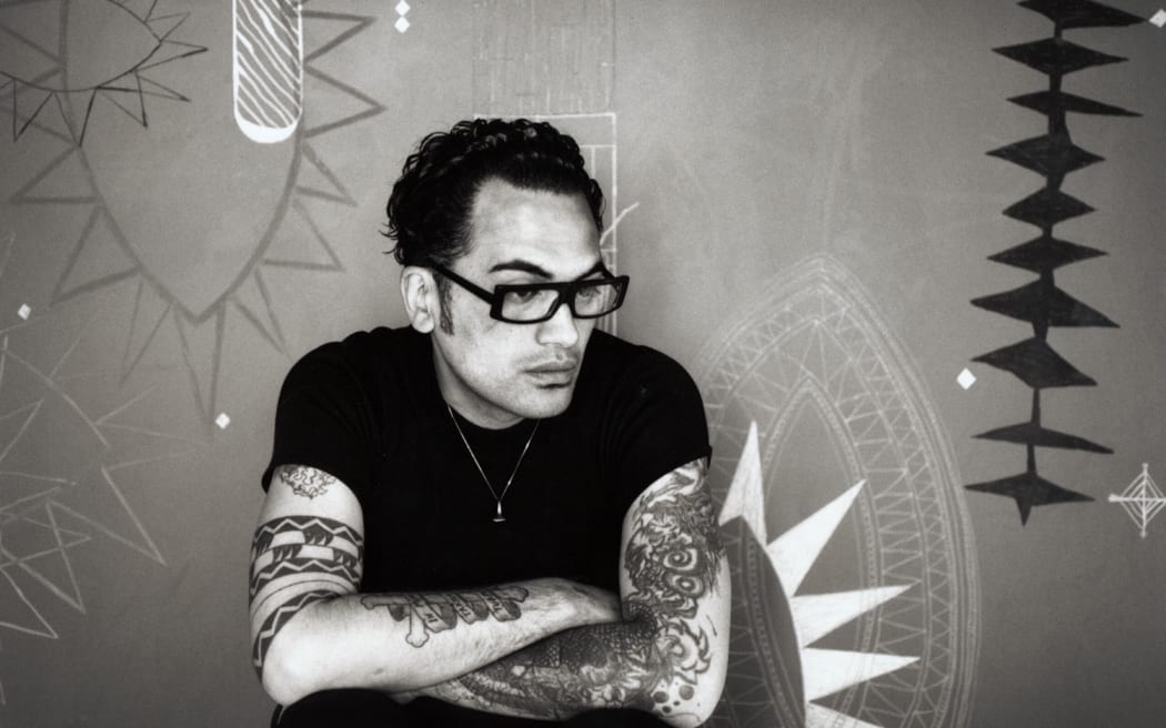 Pauly Fuemana - OMC