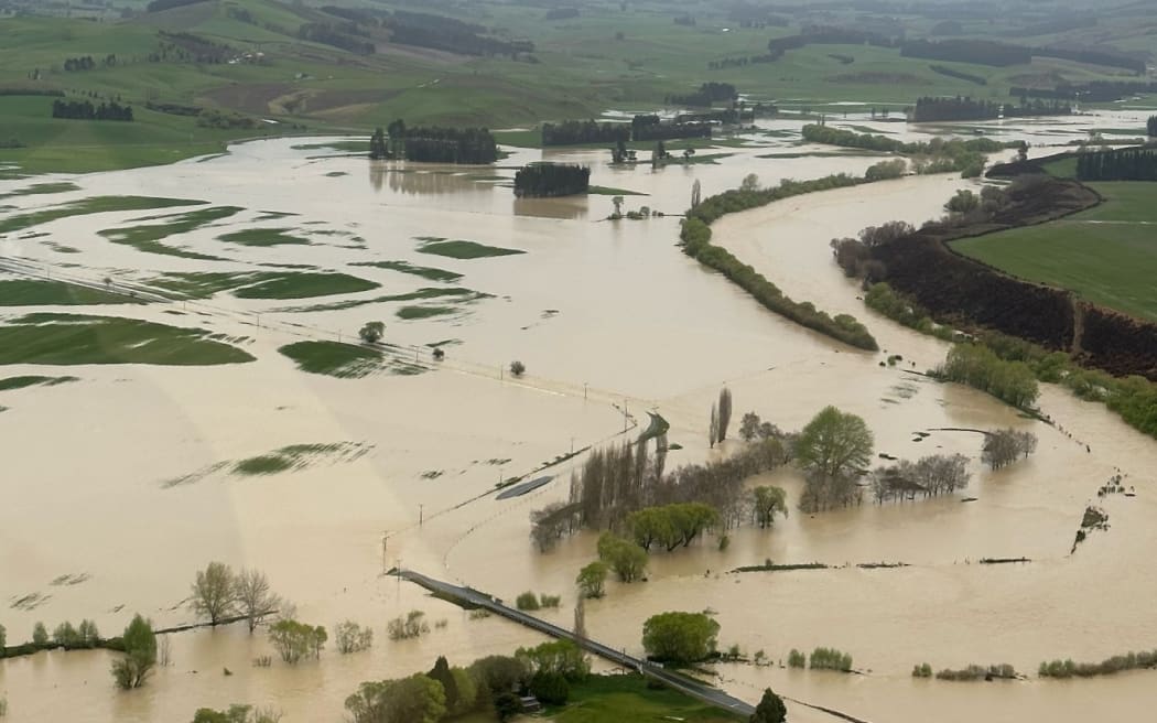 Mataura River during Southland flooding on 21-22 September 2023. Credit: Guy Dowding/High Country Helicopters