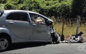 Wellington Mayor Justin Lester walks away from horror car crash: RNZ Checkpoint