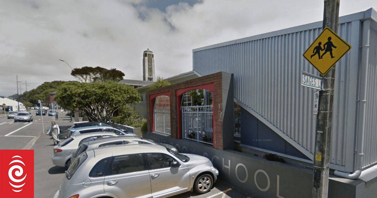 Mt Cook School asks students to stay home due to lack of staff - Vimarsana News