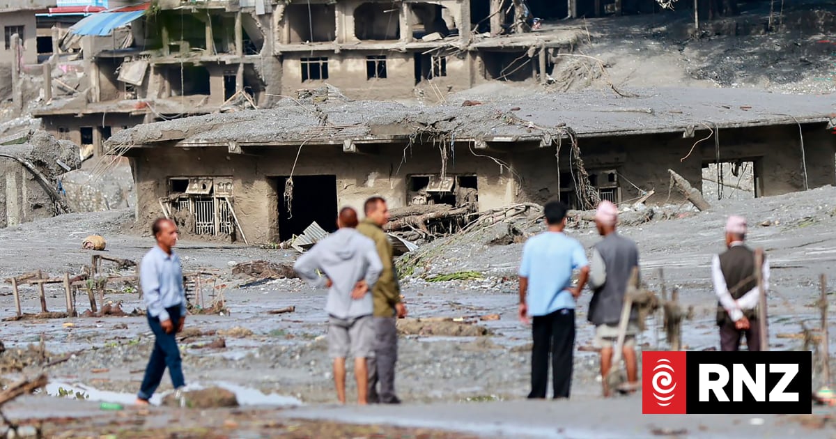 More details about missing New Zealanders in Nepal - what we know