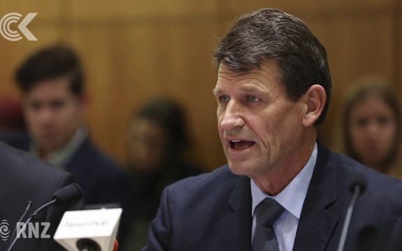 PM labelled 'tyrant' as gun debate gets nasty