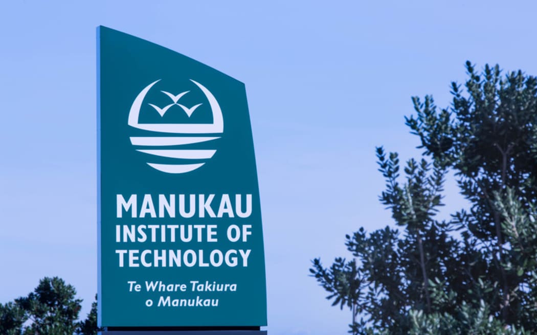 Exterior signage at the Manukau Institute of Technology