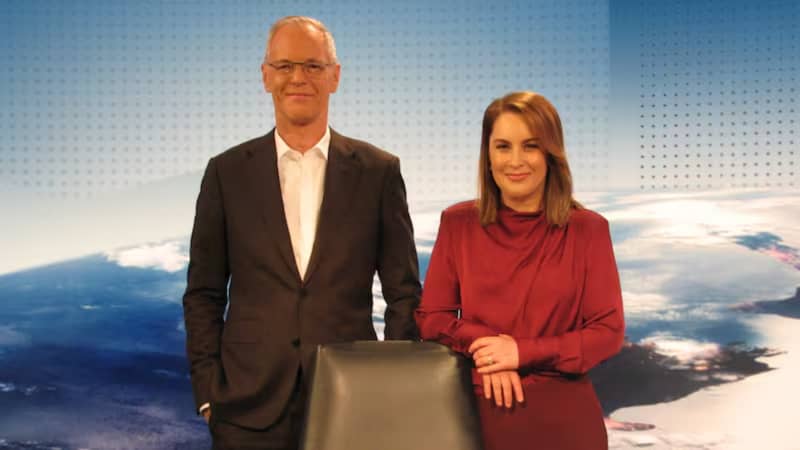 Simon Dallow and Melissa Stokes.