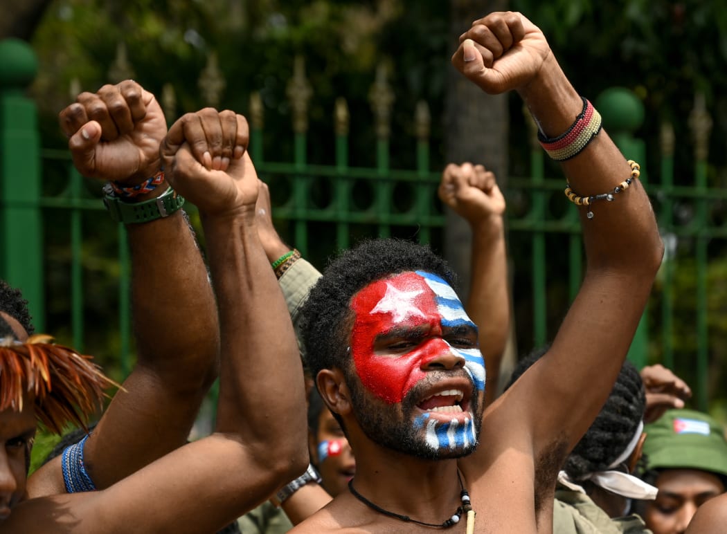 Indonesia has blocked internet access in unrest-hit Papua over fears that a stream of offensive and racists posts online will spark more violent protests in the region, the government said on August 22. (Photo by BAY ISMOYO / AFP)