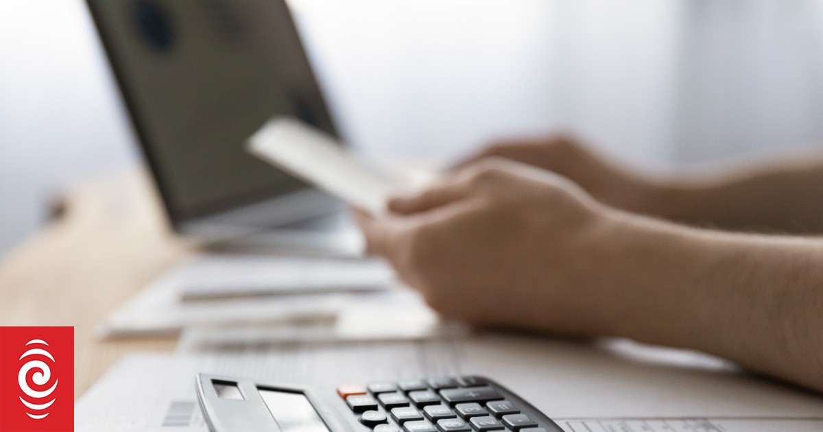Small business sales drop