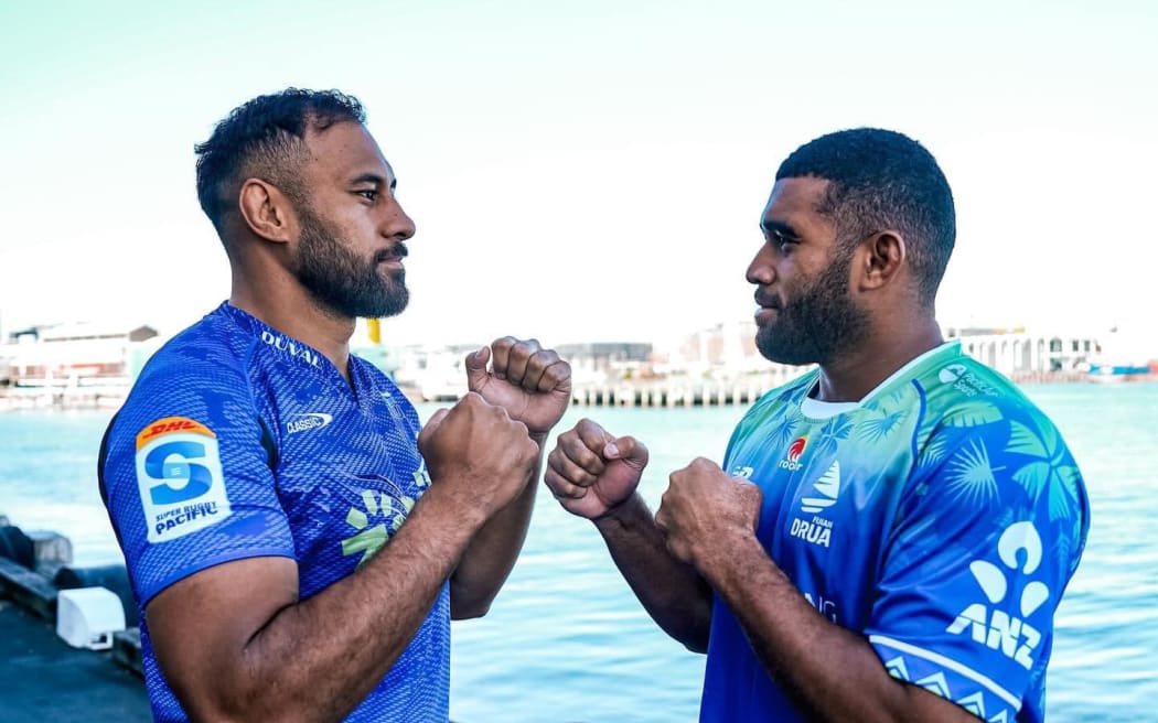 Fijian Drua captain Meli Derenalagi (right) faces off against Blues captain Patrick Tuipulotu at the Super Rugby launch in Auckland on 14 February. The two teams face off in Whangarei on Saturday in their opening competition match. Photo: Super Rugby