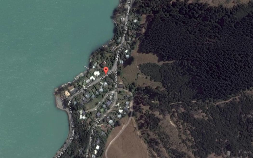 Marine Drive, Charteris Bay