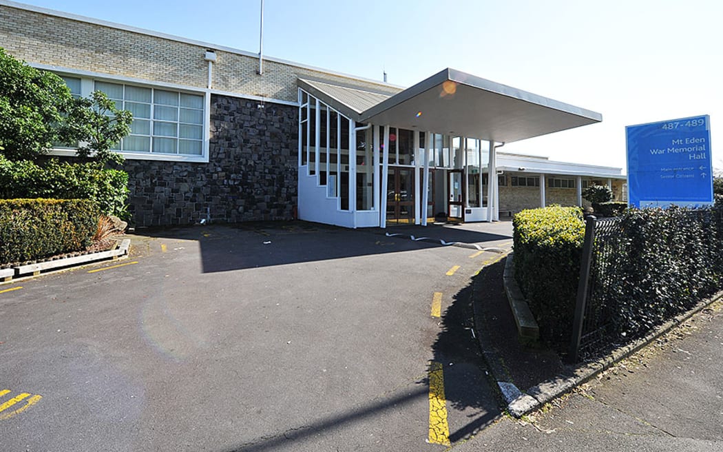 Auckland Council has cancelled bookings pro and anti co-governance meetings at the Mount Eden War Memorial Hall.