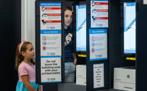 ATLANTA, GEORGIA, UNITED STATES - NOVEMBER 08: Georgia voters take part in midterm elections on Election Day on November 8th, 2022 in Atlanta, Georgia. Nathan Posner / Anadolu Agency (Photo by Nathan Posner / ANADOLU AGENCY / Anadolu Agency via AFP)