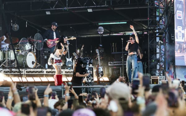 Role Model's 'Sally' at Laneway Music Festival 2026 is Benee.