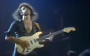 Deep Purple's Richie Blackmore plays Ode to Joy.