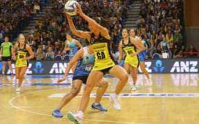 Pulse's Ameliaranne Ekenasio during the Pulse vs Mystics ANZ Premiership Netball match. Te Rauparaha Arena Sunday, 02 August 2020.