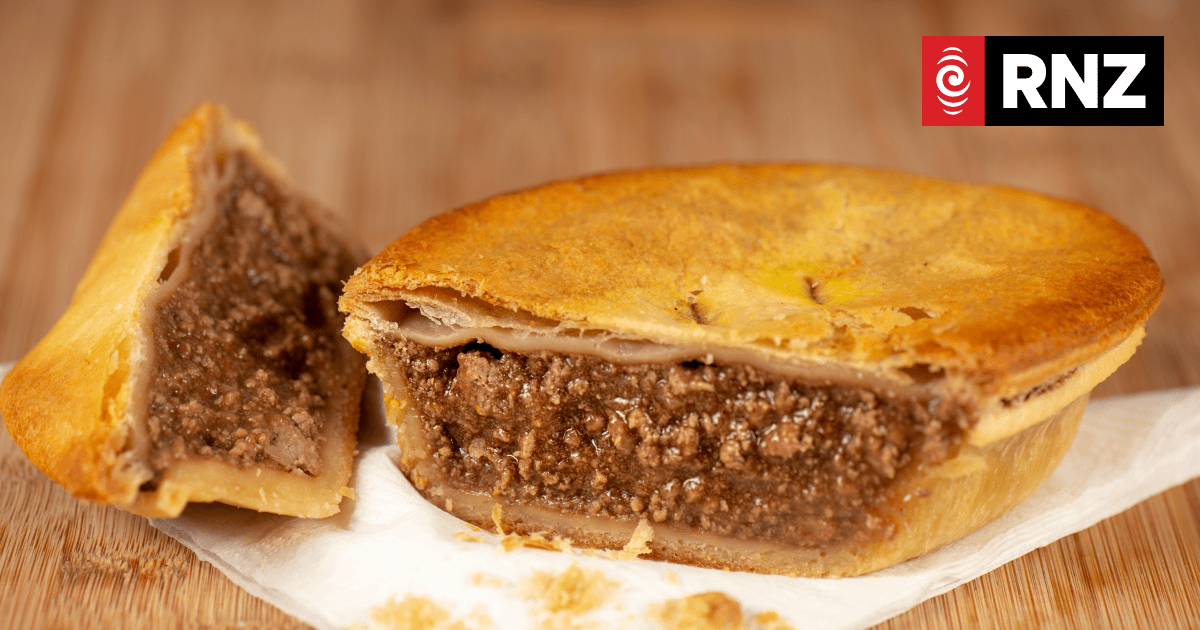 Bakery pulls horse meat pies after council visit