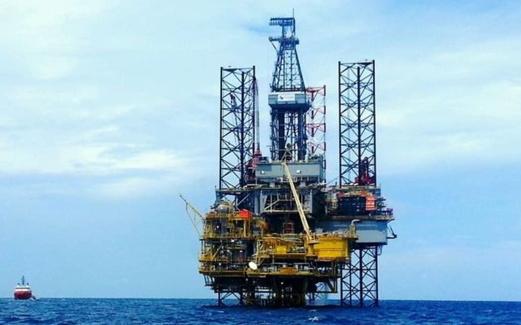 oil drilling rig
