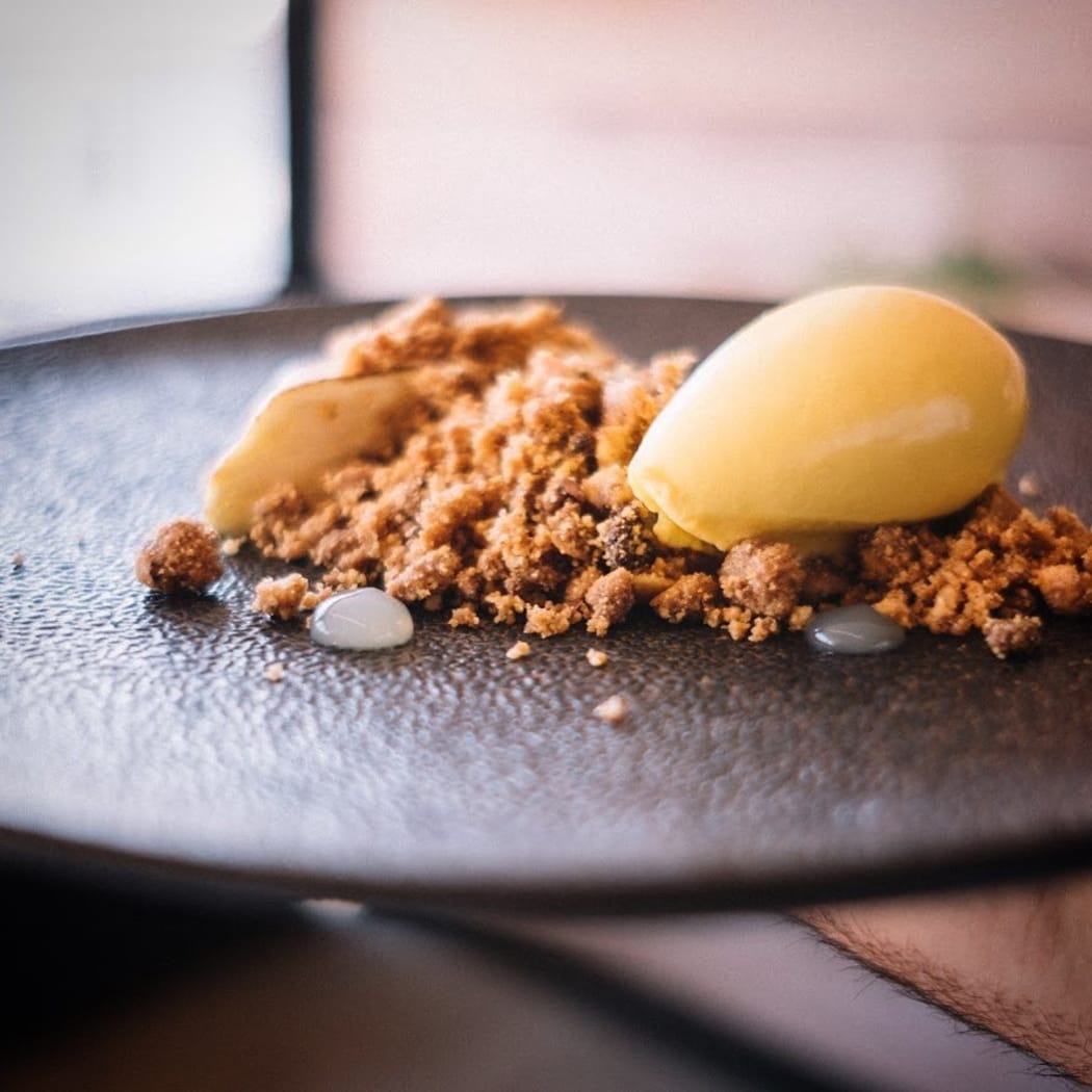 Ode Wanaka owner Lucas Parkinson's crumble.