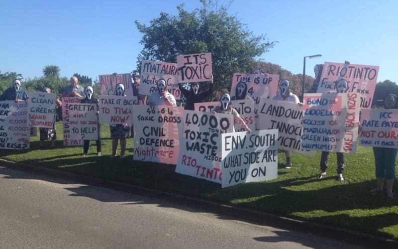 Southland locals protest about the toxic aluminium dross stored around Invercargill and Mataura