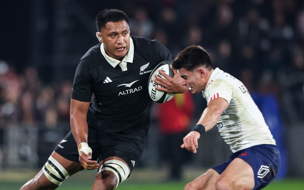 Samipeni Finau in action against France.