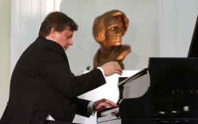 Pianist Krzysztof Jablonski