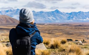 A hiking girl in new zealand