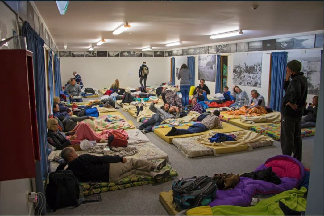 Red Cross helping earthquake-stranded