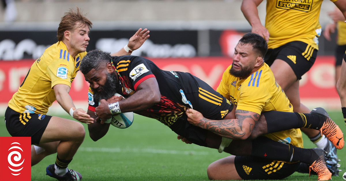 LIVE: Highlanders vs Hurricanes