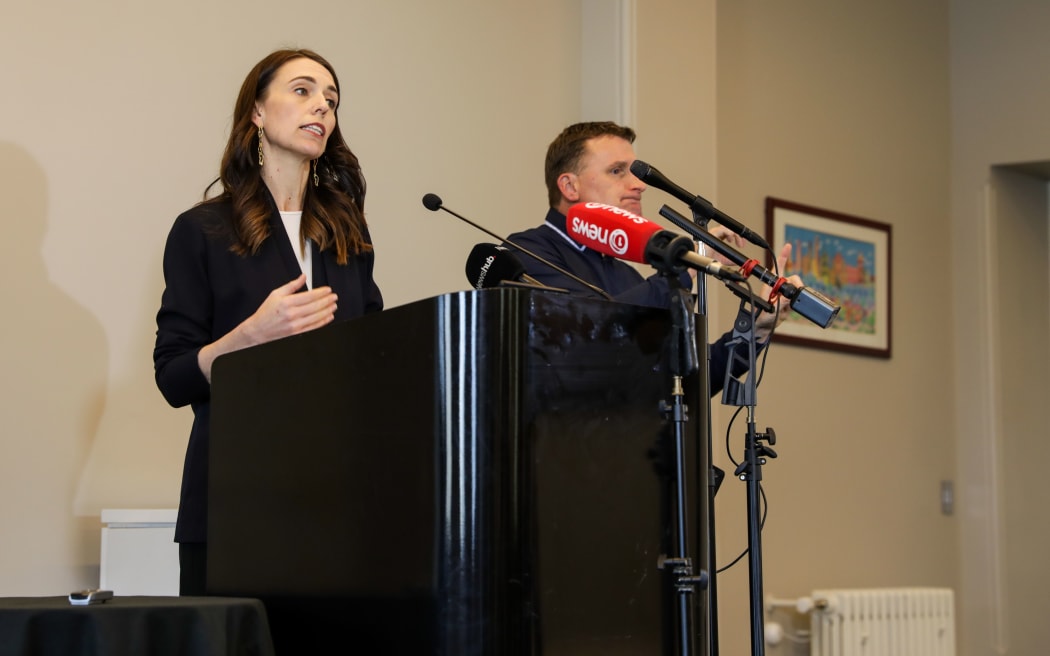 Jacinda Ardern announcing Cabinet's decision to keep Auckland at Alert Level 2.5 and the rest of the country at Alert level 2. 14 September 2020