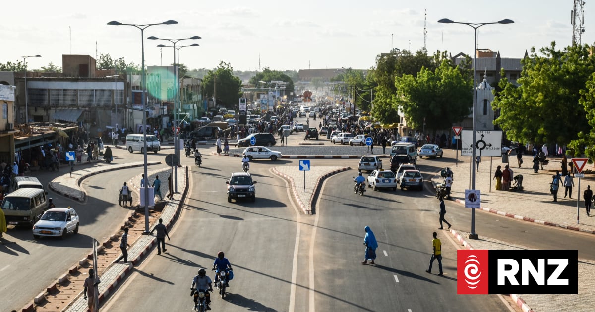 Niger bus crash kills at least 22, most of them soldiers  www.rnz.co.nz