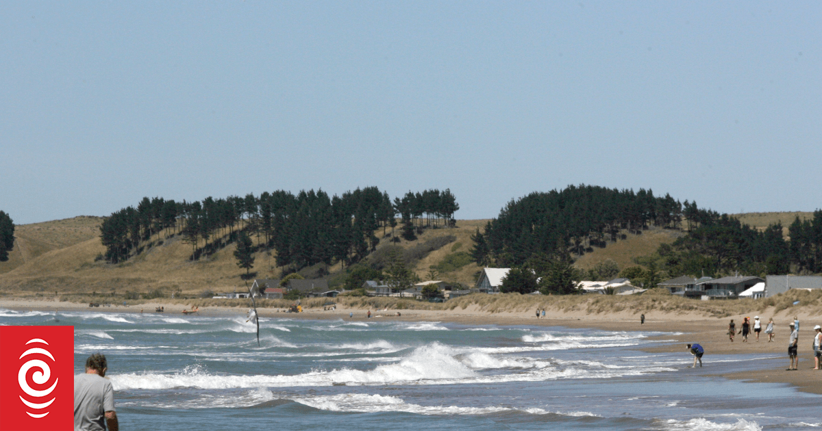 Wairarapa to consider holiday hotspot booze ban