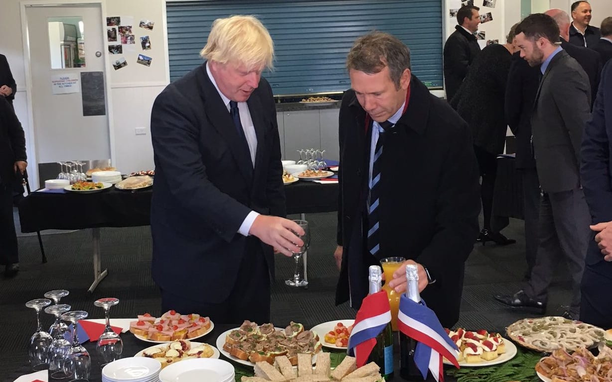 From left, UK Foreign Secretary Boris Johnson and Kaikoura MP Stuart Smith at a marae in Kaikoura.