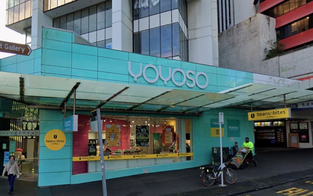 Yoyoso goes into liquidation.