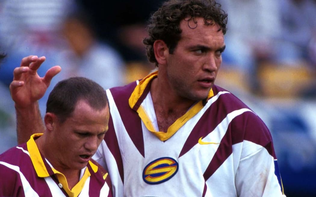 Gordon Tallis (right) and his Brisbane teamate Kevin Walters in 1997.