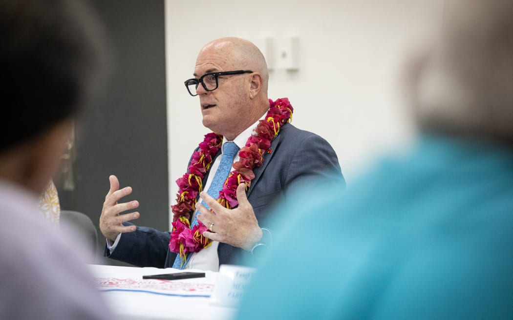 National MP Todd Muller talks about the operations of select committees with Samoan counterparts in Apia, 11 July 2023