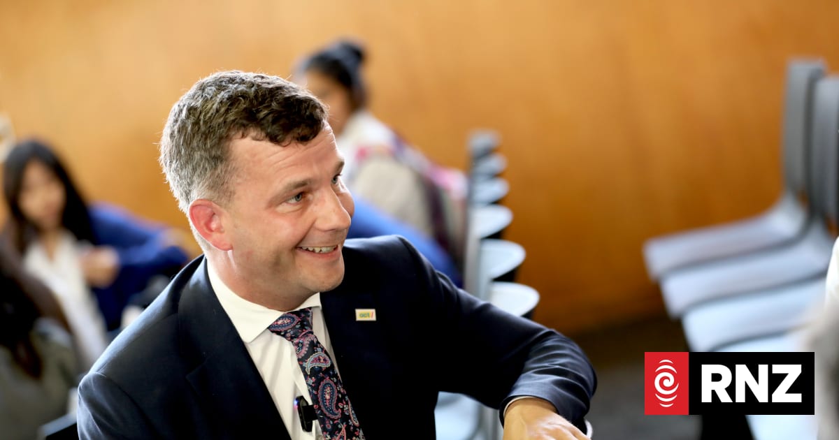 David Seymour defends school lunch programme as criticism served up | RNZ