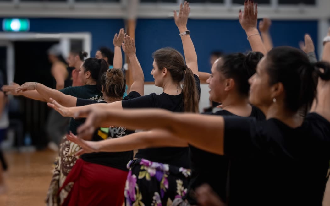 Oire-Te Whanganui a Tara  Cook Islands group