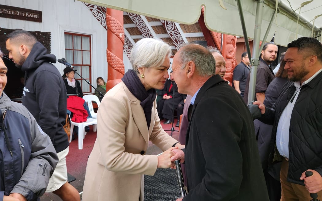 Harete Hipango greets Ruapehu mayor Weston Kirton at Pūtiki Marae. Photo/Moana Ellis