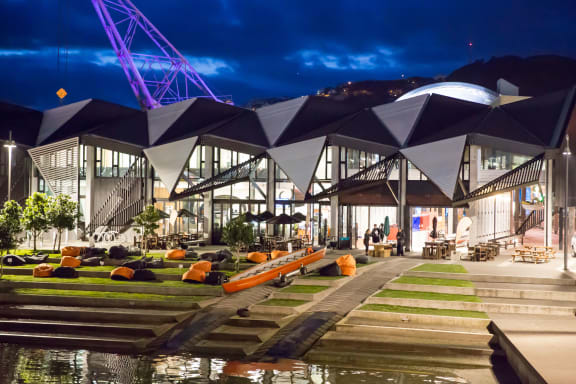 Te Wharewaka o Poneke