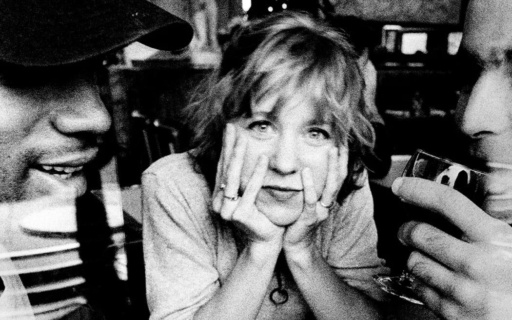 Throwing Muses (Kristin Hersh centre)
