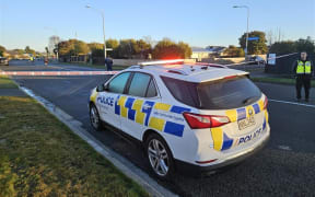 A police cordon at Lamorna Rd, Parklands.