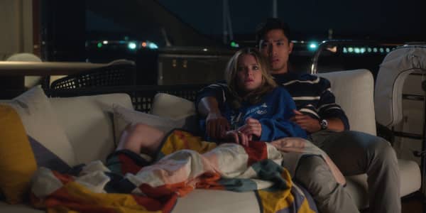 Sirens. (L to R) Meghann Fahy as Devon, Trevor Salter as Morgan in Sirens.