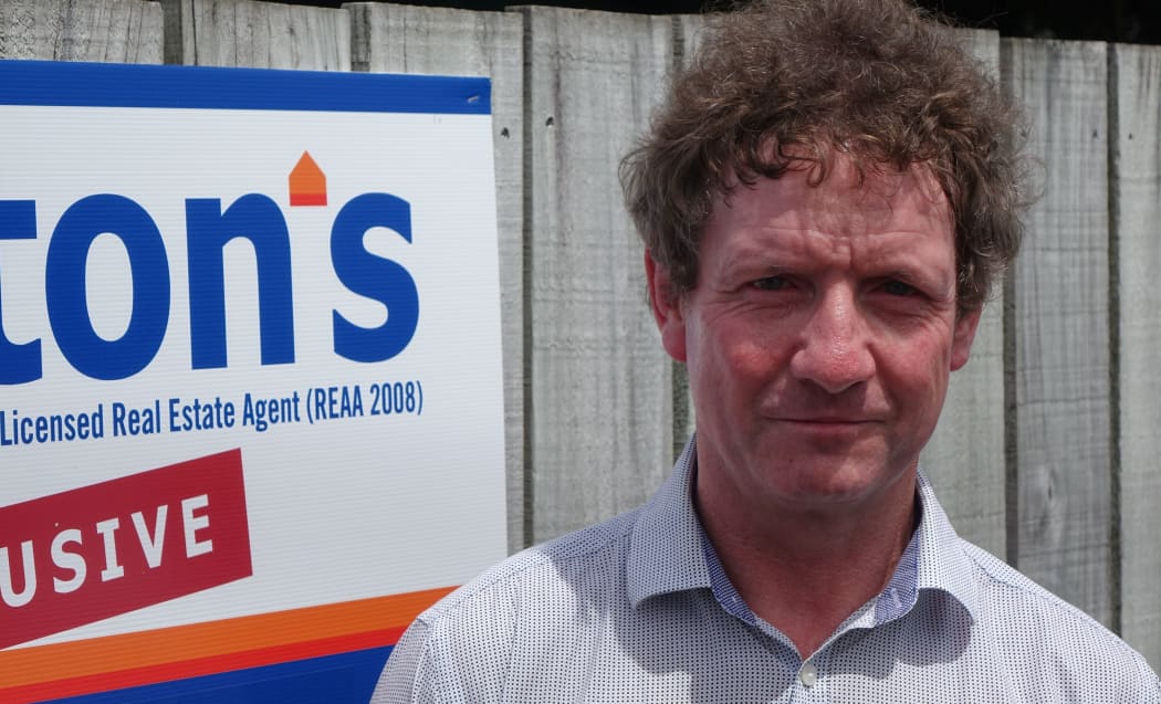 Hamilton real estate agent Terry Ryan