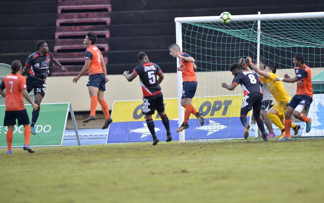 Kensi Tangis scored the opening goal of the match for Solomon Warriors.