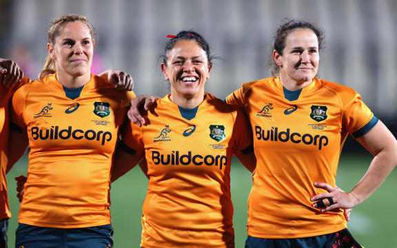 Australia Wallaroos Emily Chancellor, Iliseva Batibasaga and Shannon Parry prepare to take on Black Ferns 2022.