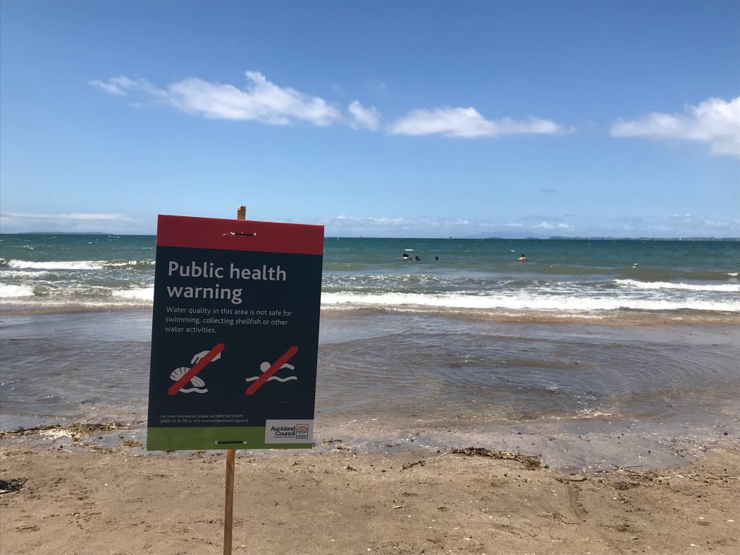 A sewage leak to homes being evacuated in Auckland.