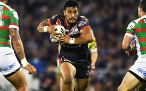 Albert Vete in action for the Vodafone Warriors against the South Sydney Rabbitohs.